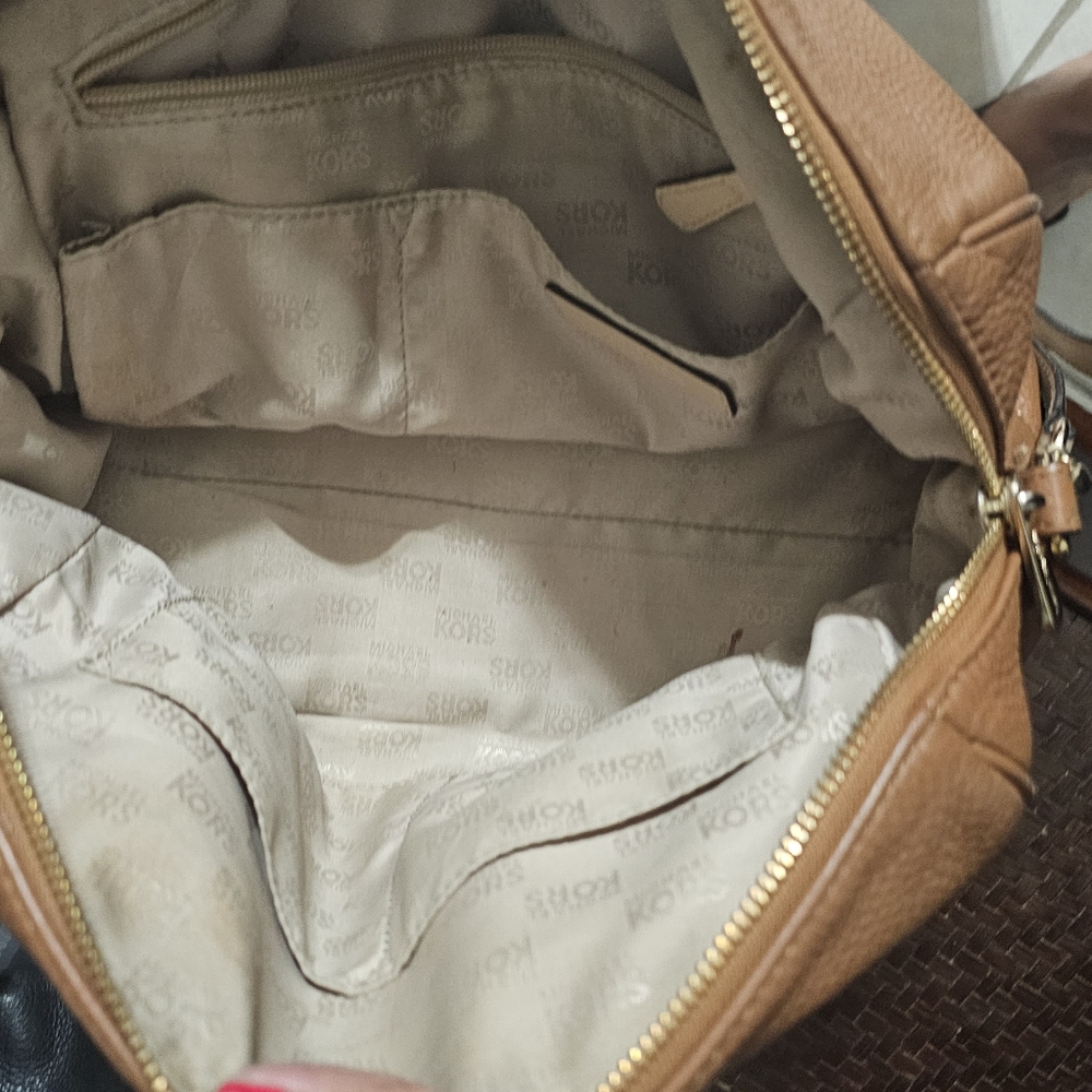 Purse - Picture 3 of 4